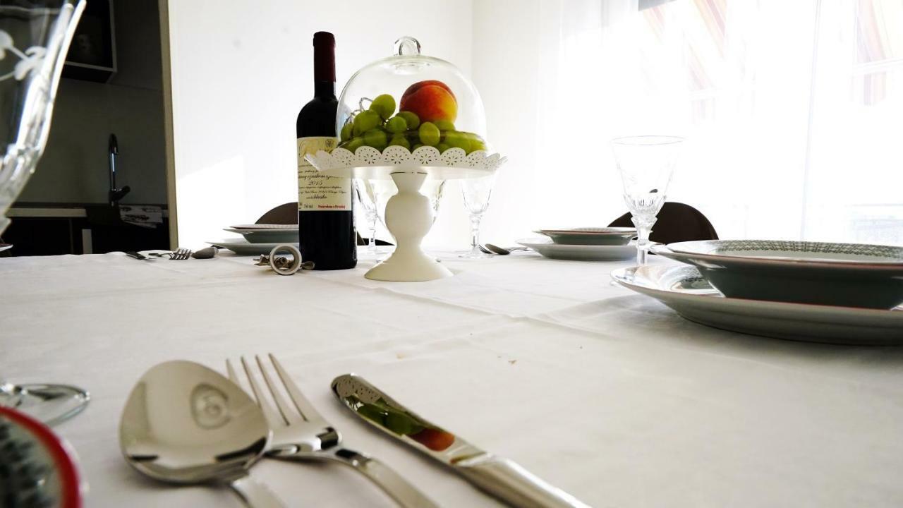 Appartamento Casa Gremar Pjescana Uvala Esterno foto