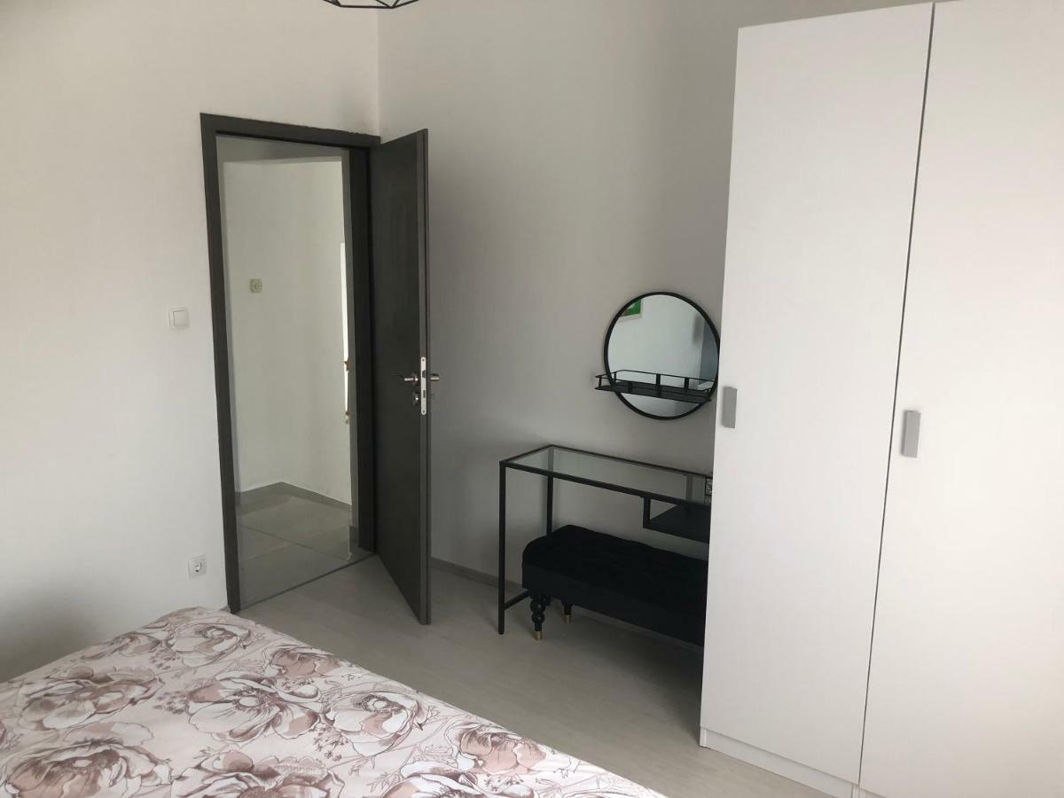 Appartamento Casa Gremar Pjescana Uvala Esterno foto