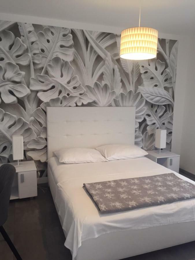 Appartamento Casa Gremar Pjescana Uvala Esterno foto